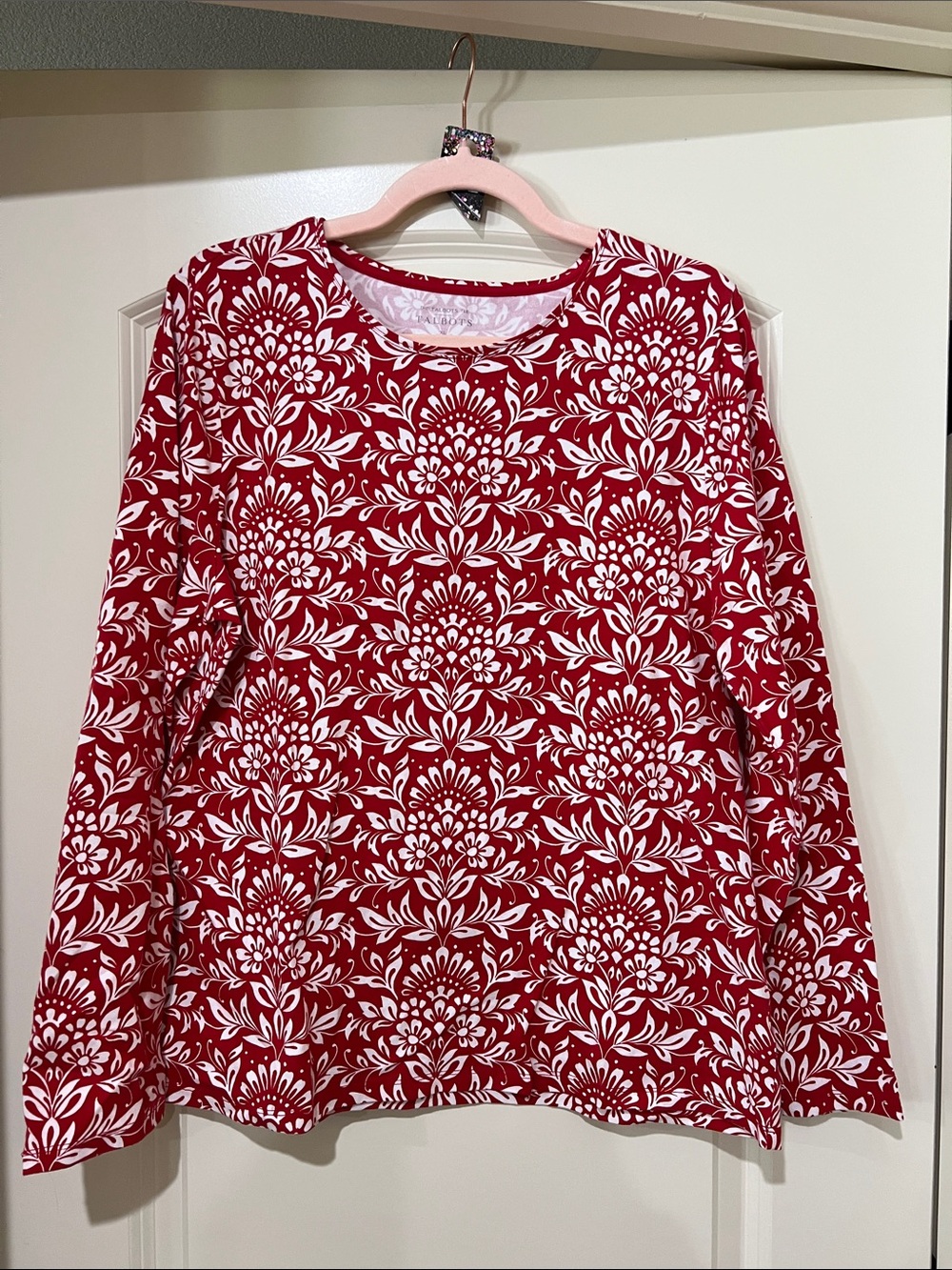 Talbots Red and White Floral Long-Sleeve Top H220